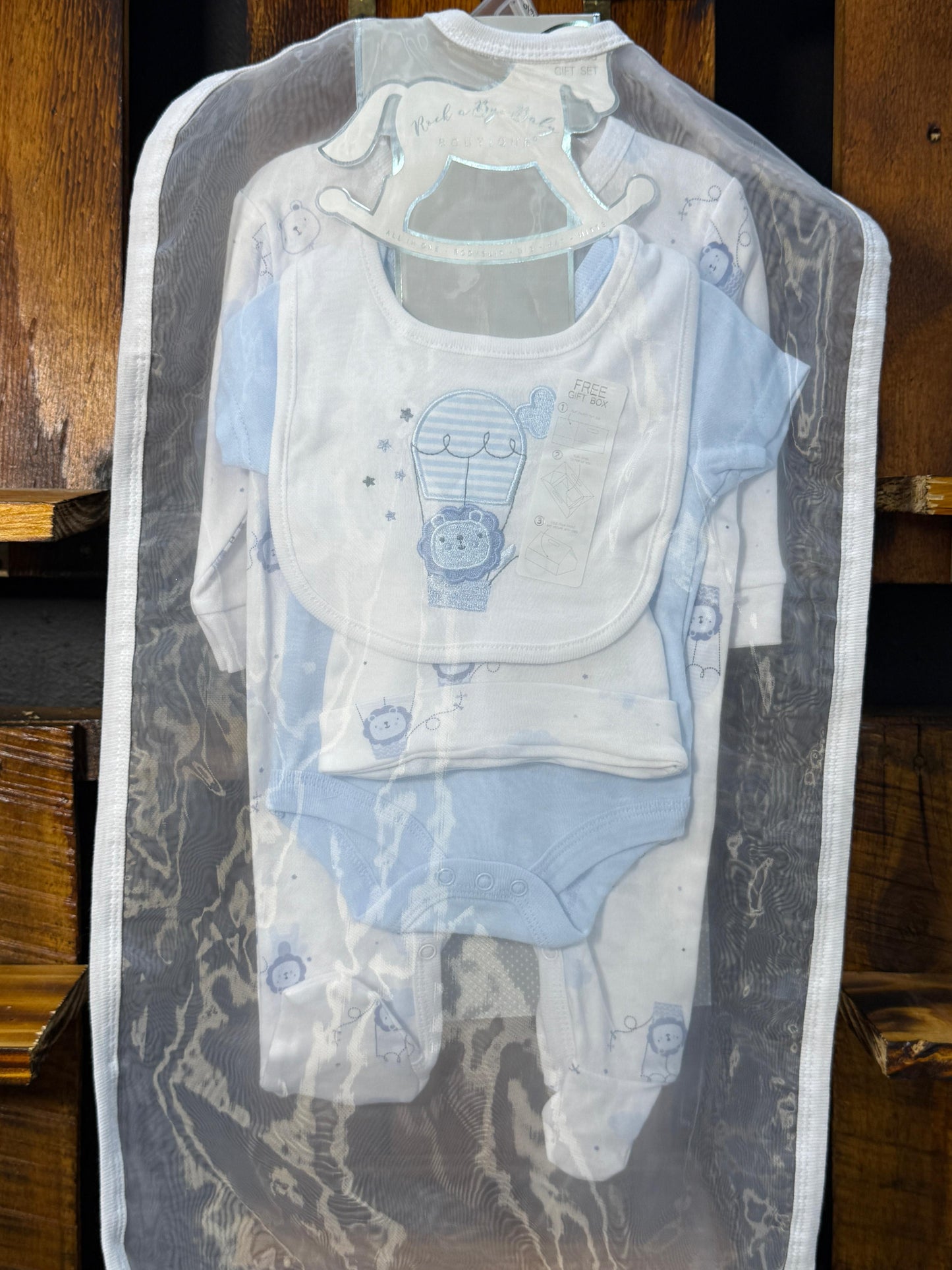 JUEGO DE 4 PIEZAS PARA BEBE ROCK BY BABY TALLA RECIEN NACIDO