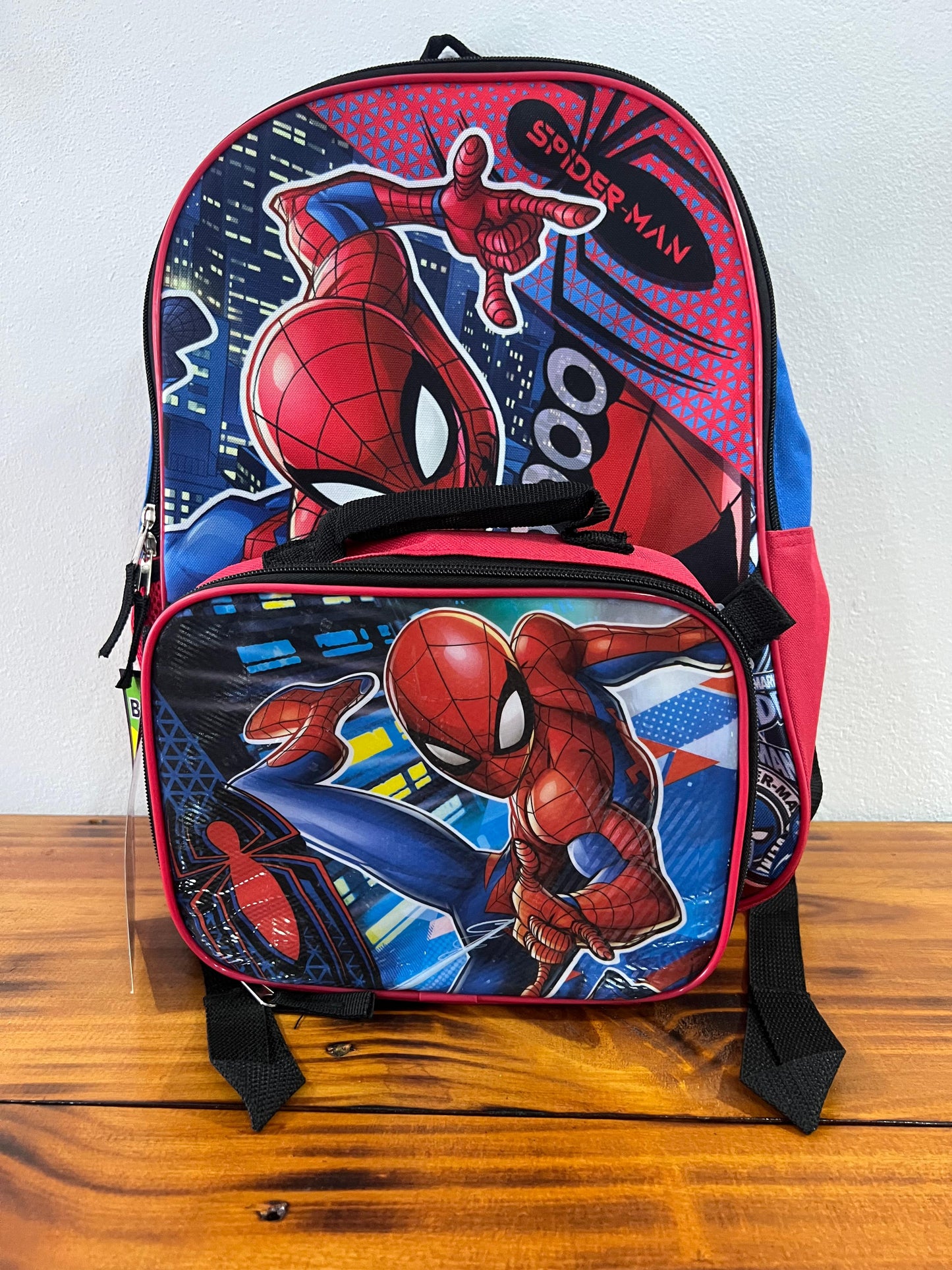SALVEQUE MARVEL SPIDERMAN CON LONCHERA
