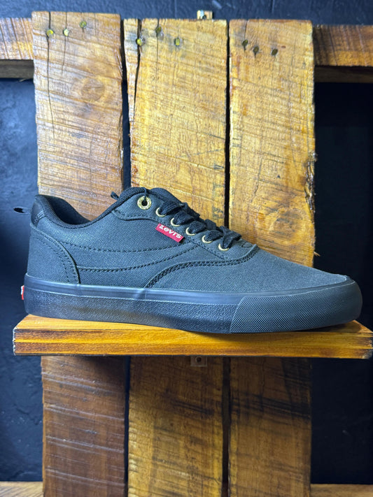 TENIS LEVIS TALLA 37