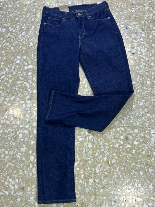 PANTALON LEVIS CLASSIC STRAIGHT TALLA 26X30 Y 26X32
