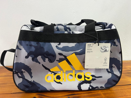 SALVEQUE DEPORTIVO ADIDAS  MEDIANO